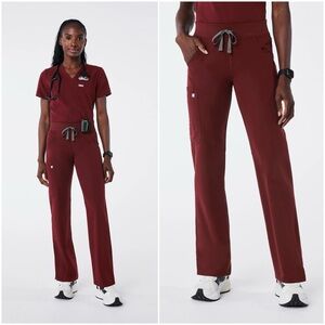 Figs Kade Cargo Scrub Pants in Burgundy | XXL/T